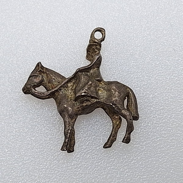 Queen Elizabeth on Horse, Trooping the Colour  - Vintage Sterling Silver Charm