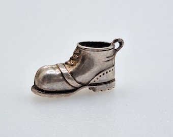 Boot  - Vintage Sterling Silver Charm
