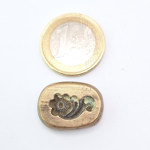 Vintage Indian Bronze Jewellery Die Mould - Floral Design