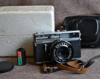 ビンテージフィルム写真カメラ Sokol オートマチックレンズ Industar