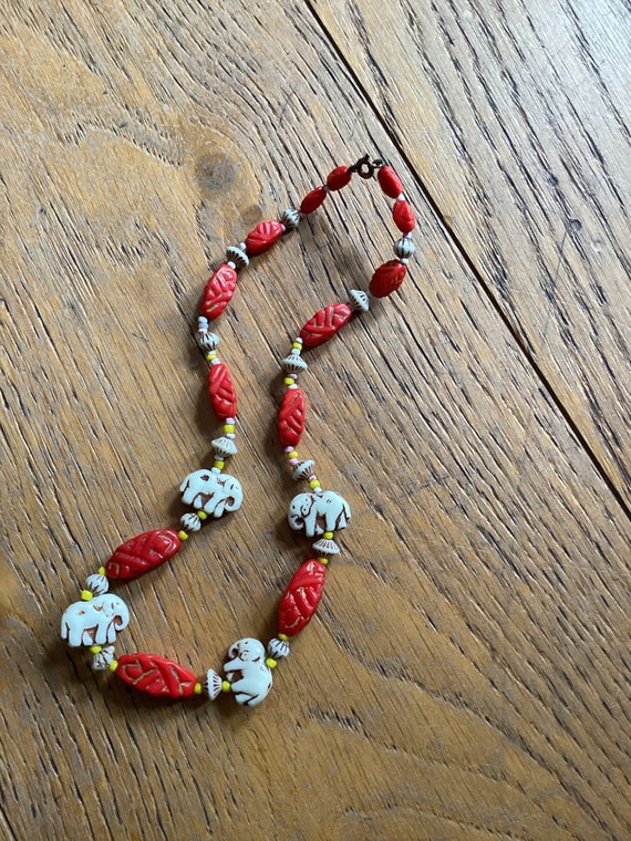 Vintage Neiger elephant and red bead pressed glas… - image 4