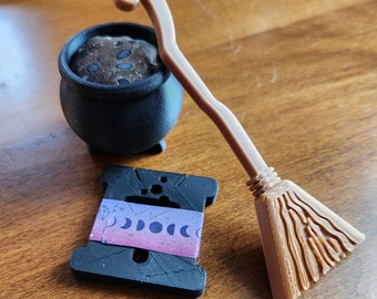 Stitch Witch Sewing Set - Cauldron, Broom, Bobbins