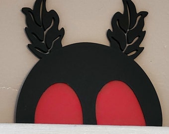 Mothman Door Peaker