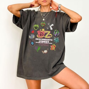 Descendants Zombies World Tour Comfort Farben Shirt, der Aufstieg der roten Charaktere, Descendants Team Tee, Sommer Musik Festival 2025 Reise