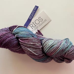 Filato Malabrigo Rios - Loto - Viola e Grigio - Filato di lana pettinata n. 4 100% superlavabile