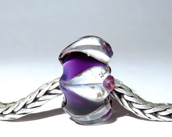 Luccicare Lampwork Bead SMALL CORE Purple Lotus Lined with Sterling Silver
