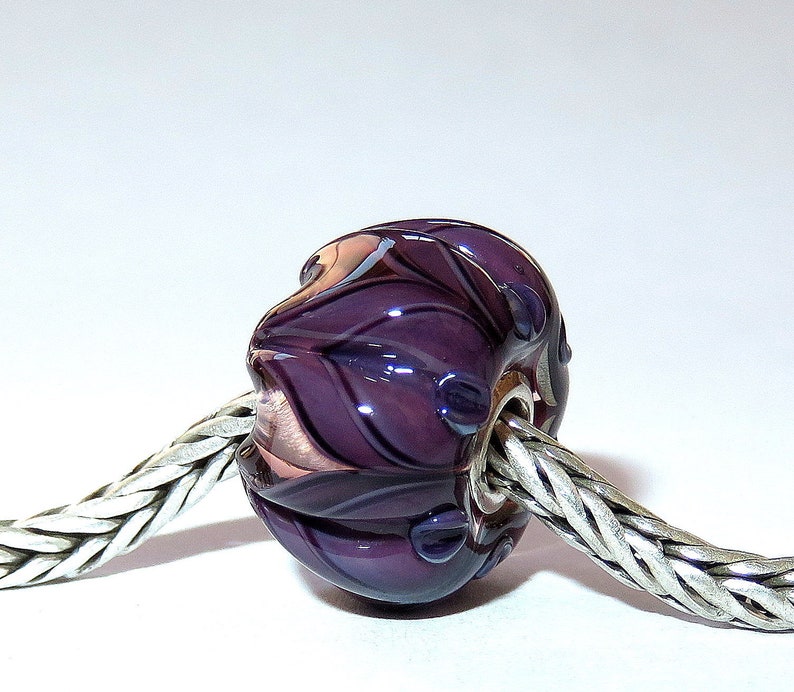 Luccicare Lampwork Bead SMALL CORE Purple Lotus Lined with Sterling Silver