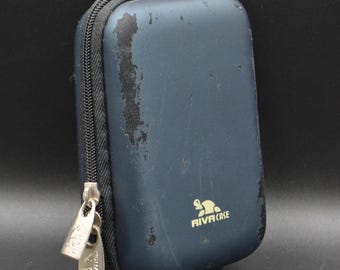 Second Hand Rivacase Hard Shell Digicam Case – Used Digital Camera Pouch – Vintage Protective Camera Case – Case for Compact Digicam Camera