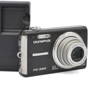 Y2K Digital Camera Olympus FE-330 Zoom Lens Vintage Olympus Camera
