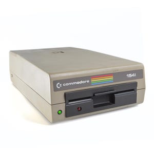 Lecteur de disquettes vintage Commodore 1541 | Matériel informatique rétro pour Commodore 64 C64 C128 | Lecteur de disquettes 5,25 pouces, cadeau rétro pour gamers