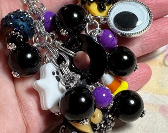 Halloween chunky Charm bracelet , 8in, one of a kind, cute Halloween ghost and black cat