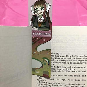 Marcador Monika do Clube de Literatura Doki Doki