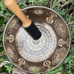8 Inch Bajra Tibetan Mantra with Symbol Etching Healing Bowl -  Handcrafted Items  Sound Healing Bowls Tibetan Bowl yoga and sound bath bowl