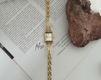 Gold womens vintage watch, Roman numerals dial wrist watch, Dainty retro wrist watch, Elegant watch for womens, Present for her, Gift ideas