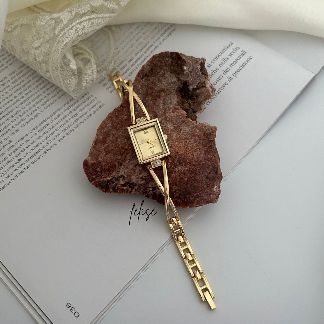 Vintage Womens Wrist Watch, CZ Vintage Watch, Elegant Watch for Ladies ...