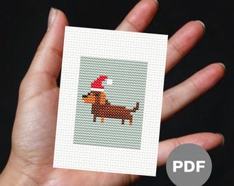 Christmas Dachshund Mini Cross Stitch Pattern – Dog in Santa Hat Pixel Art (Digital PDF)