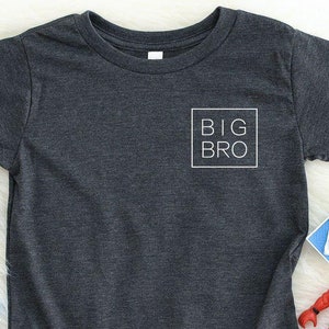 Big Bro Pocket TShirt, Big Brother Minimalist Shirt, Pregnancy Announcement, New Baby Announcement, Cute Big Brother, New Big Brother Tee