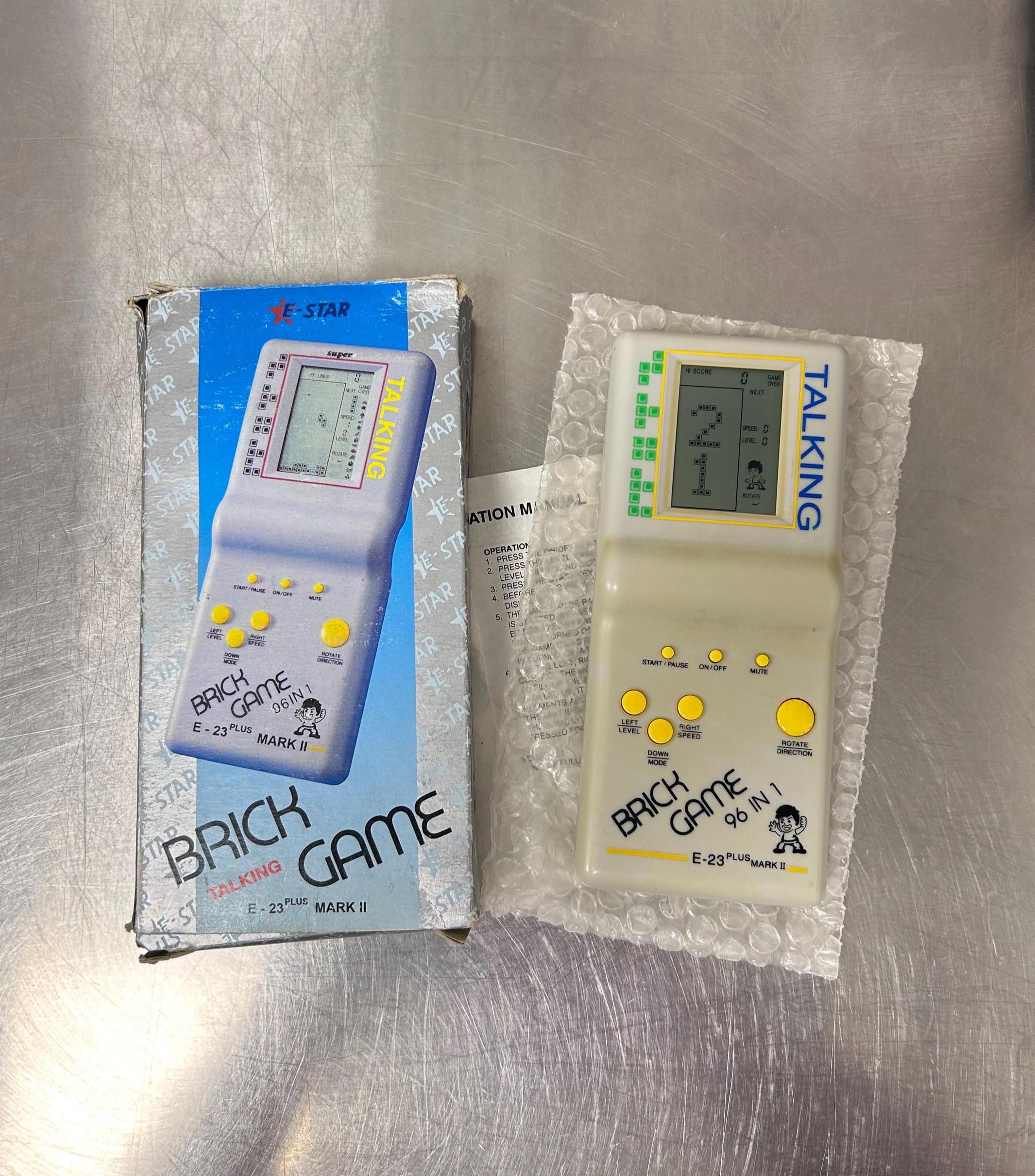 Tiger electronics handheld games - Etsy 日本