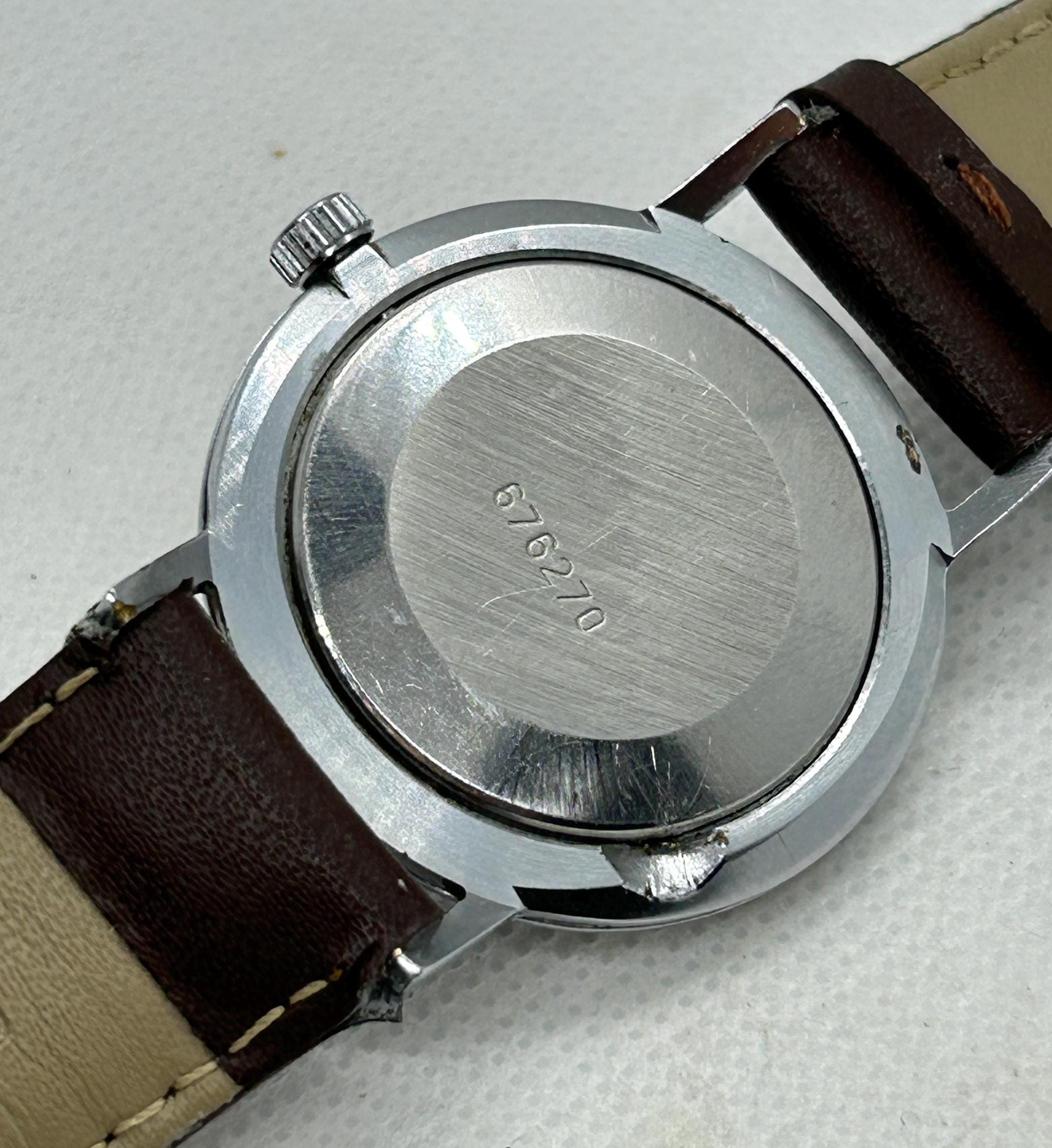 Montre Mécanique Vintage Luch URSS Calibre 2209 - 1980, Boîtier 34mm, Bracelet Cuir Neuf