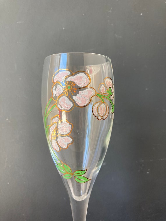 Two Vintage Perrier Jouet Painted Champagne Glasses Pair of Flutes Pink White Gold French Glasses Celebrate Toasting Couple Wedding Two