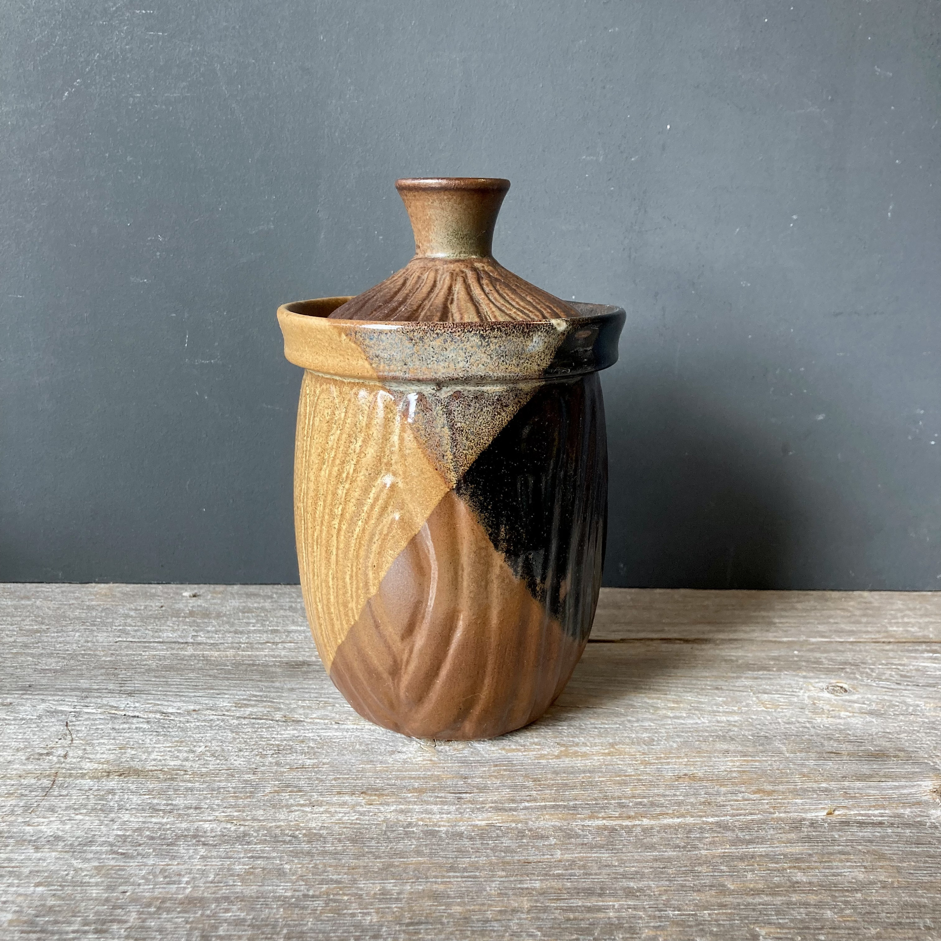 ヴィンテージ陶器の蓋付き瓶 - Etsy 日本