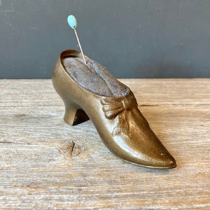 Metal Shoe Vintage Pincushion- Made in Japan