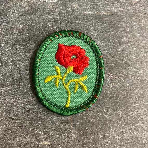 1960s and 1970s Girl Scout Troop Crest Badges Singl… Gem