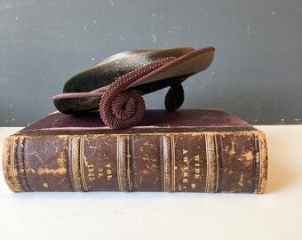 1950s Suzy Lee Velvet Hat Brown Velvet