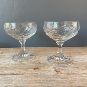 1950s Etched Crystal Champagne Glasses  -  Set Of 2
