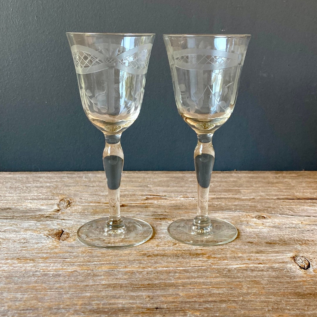 1950s Etched Cordial Glasses Set of 2 Floral Cordial Glasses Etsy
