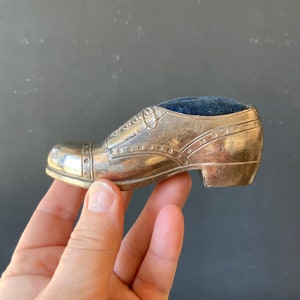 Metal Oxford Shoe Vintage Pincushion- Made in Japan