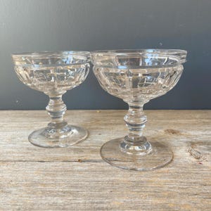 1970s  Champagne Glasses - Geometric Champagne Glasses