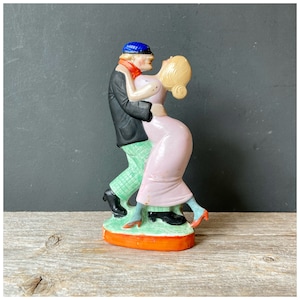 Schafer Vater Dancing Couple Hidden Flask