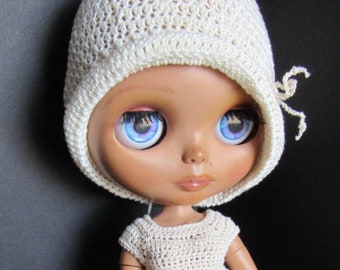 Blythe Doll Dress: Cream Crochet Heirloom Cap Sleeve