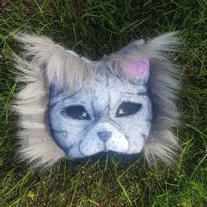 Therian gray cat mask/gear