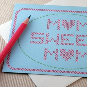 Cartão de Dia das Mães - Mom Sweet Mom por Oh Geez Design