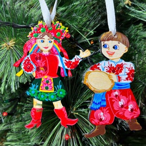 Ukrainian christmas ornament Cossack | Christmas tree ornament | Ukrainian man and woman | People | Petrykivka painting