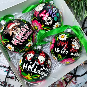 Christmas ornament set, Hand-painted Ukrainian Christmas ornaments 3.2 in, Set of 4 Christmas baubles, Petrykivka flower tree balls