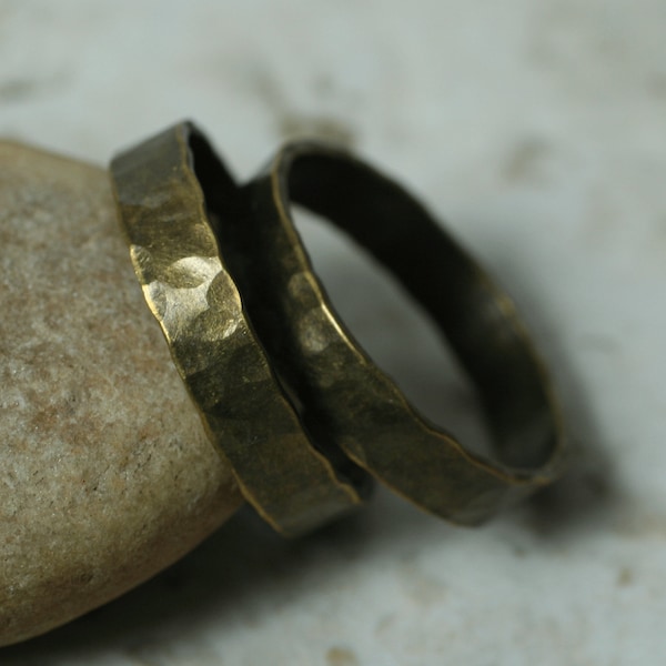 Hand hammered textured or plain band ring, select your color, size, surface texture and quantity (AB, AC, RB)(Antique brass)(F)