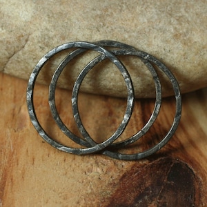 Hand antiqued/blackened silver tone O ring, 16, 18, 20, 24, 30, 36, 40, 45mm outer diameter, select size & quantity (ASKmix)
