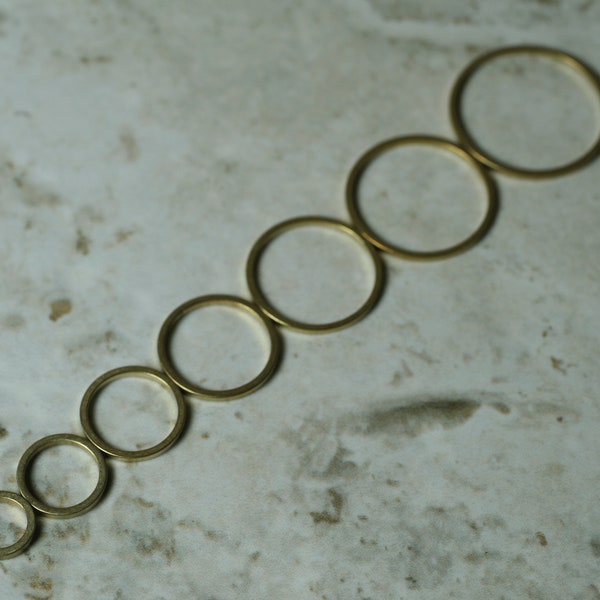 Solid brass circular link o ring connector size 8, 10, 12, 14, 16, 18, 20, 24, 30mm outer diameter, select your size and quantity (RB0830)