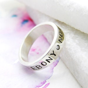 Bague personnalisée en argent | Jonc contemporain en argent | Alliance alternative | Bague souvenir