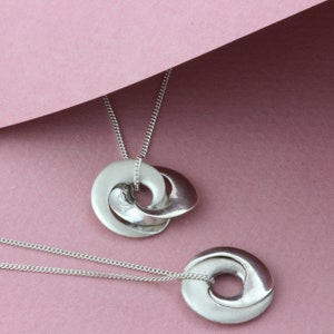 Personalised Silver Interlinking Hoops Necklace image 8