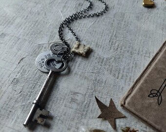 Vintage Long Skeleton Key Assemblage Necklace,  Charm Necklace, Vintage Style