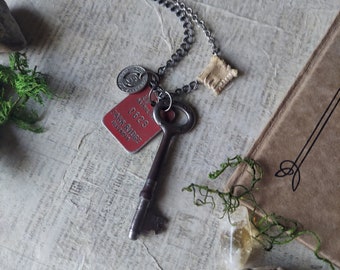 Vintage Long Skeleton Key Assemblage Necklace,  Charm Necklace, Vintage Style