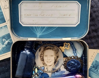 Indigo - Fotomontage mit Schmucksteinen