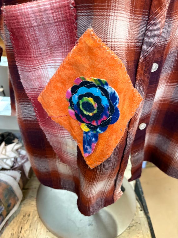 Upcycled Hocus Pocus Flannel Patch Jacket with Ap… - image 7