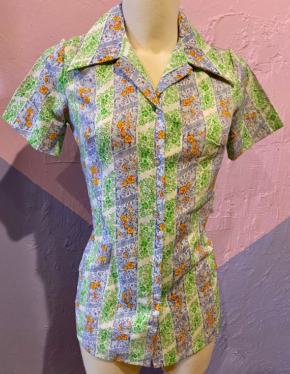 Vintage 1970’s Green Floral Pointy Collar Shirt Sm