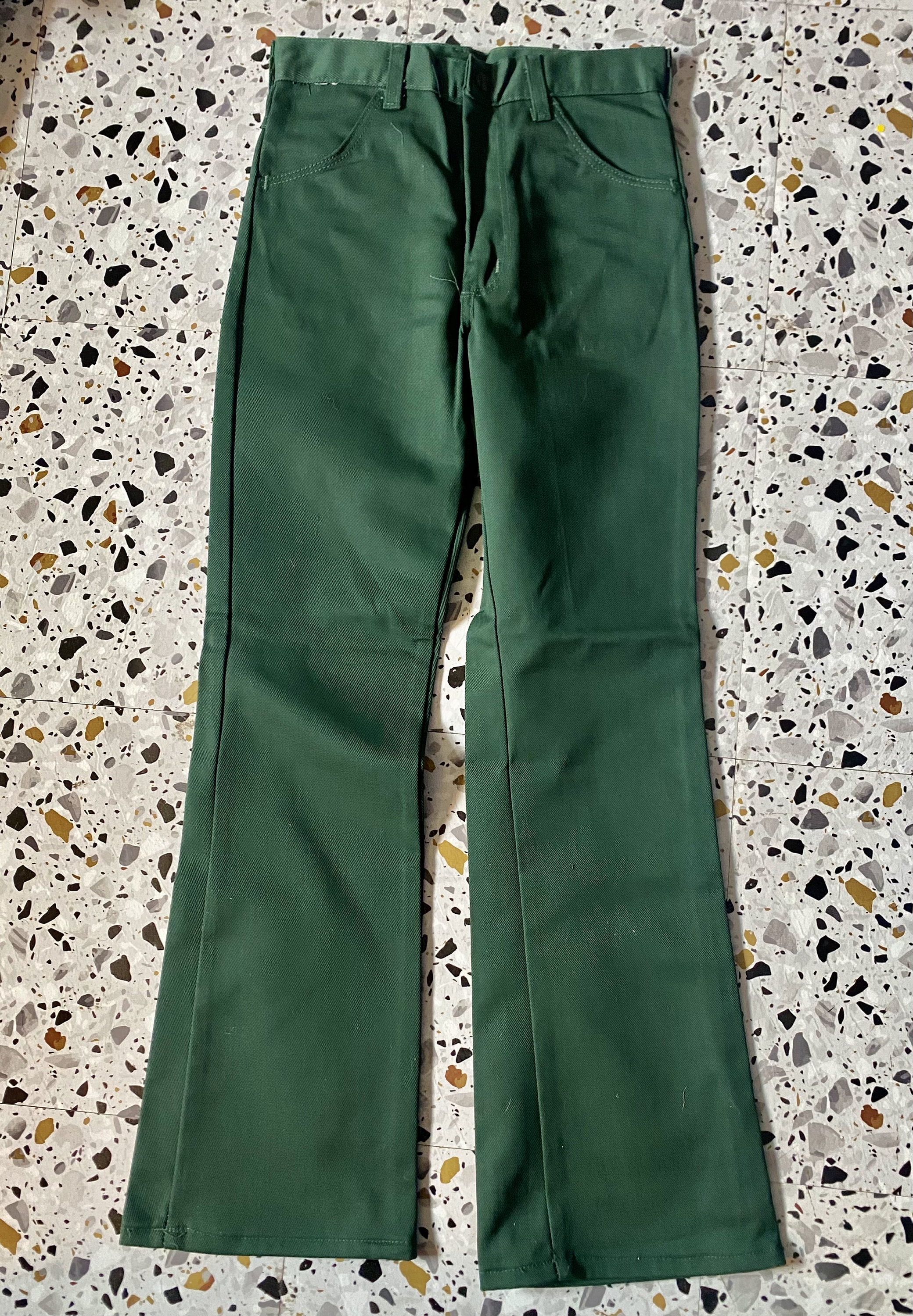 パンツ 70s deadstock Wrangler green Bell Bottom Vintage 1970's Green Boys Wrangler Jeans Pants 25 X 28 Boot
