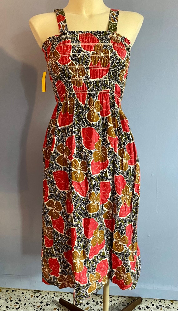 Vintage 1970’s Floral Sundress Cotton/Poly Dress 7